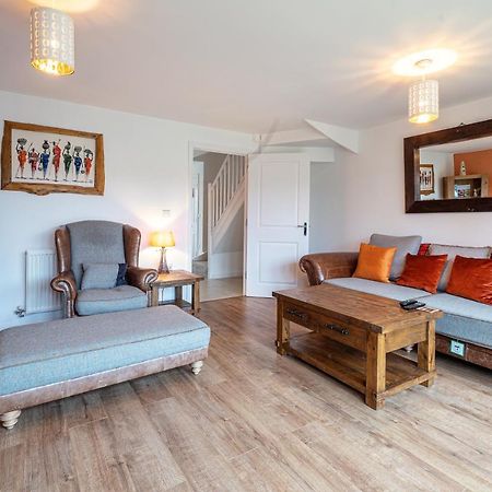 Apartament Modern Townhouse - Sleeps Up To 6 Maidenhead Zewnętrze zdjęcie