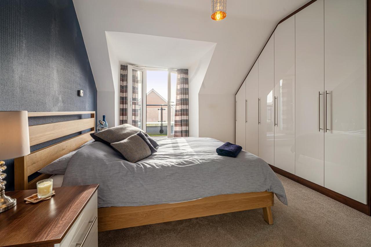 Apartament Modern Townhouse - Sleeps Up To 6 Maidenhead Zewnętrze zdjęcie